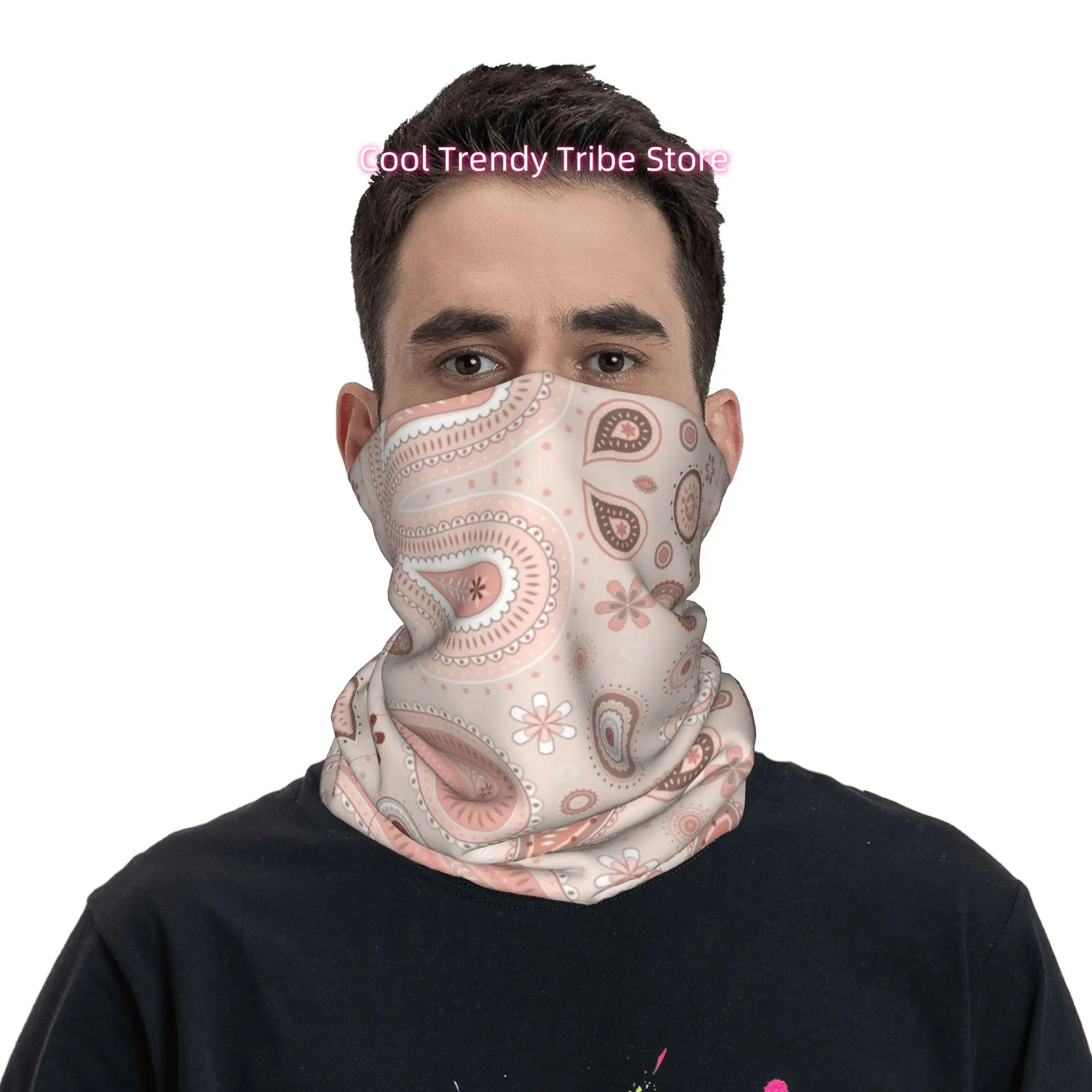 Beige Background Pink Paisley  - Men Fashion Hair Style 评论和价格